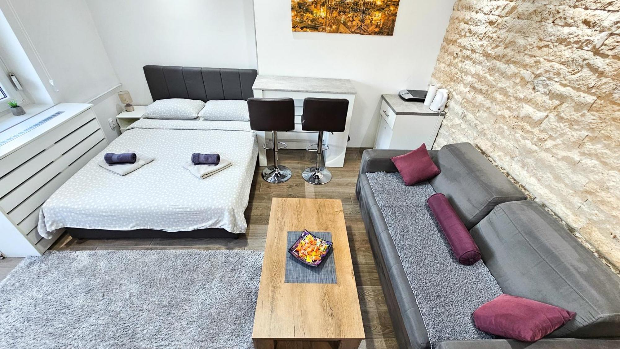 Studio Trg Užice 外观 照片